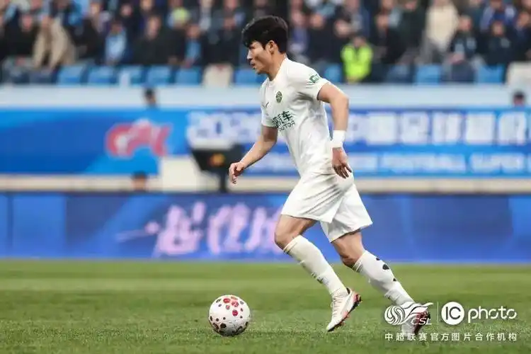 免费在线成人网本以为会很温馨，结果很冰冷！ 